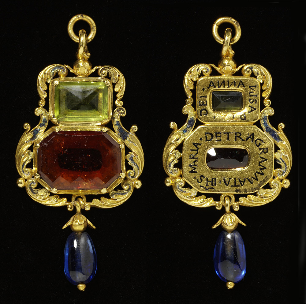 تاریخچه جواهرات ثابت می کند که مد طلا و جواهر می تواند هنر باشد و باید در نظر گرفته شود19