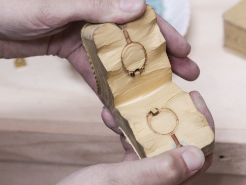 تفاوت مراحل ساخت انگشتر طلا به روش دستی و ریخته گری