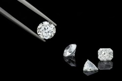 قیراط چیست و چه کاربردی در صنعت طلا و جواهر دارد؟