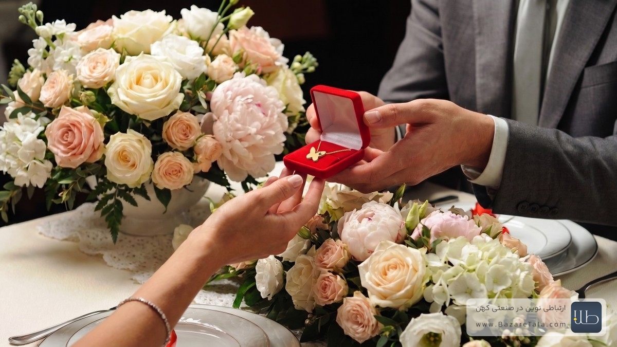 چه مدل پلاک طلایی برای هدیه مناسب تر است؟