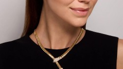  زنجیر ماری طلا چیست و برای چه استایل هایی مناسب است؟