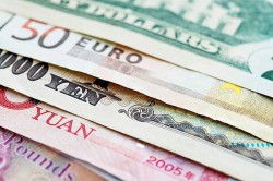 کاهش قیمت رسمی 16 ارز در 4 آبان