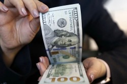 بازار آزاد ارز تحت تاثیر سیگنال ها مثبت