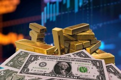بازار طلا در مسیر اصلاح؛ کاهش قیمت‌ها در کنار ثبات نسبی ارز