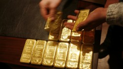 طلا ایستاد؛ بازار جهانی در حالت انتظار
