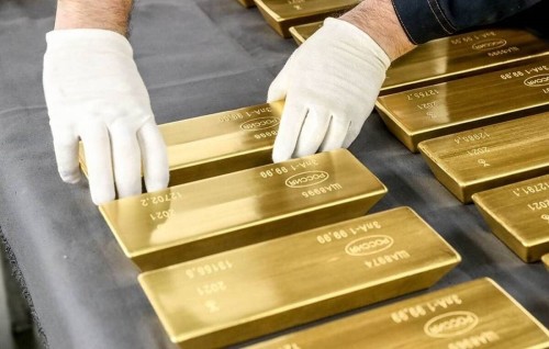 قیمت طلا در انتظار یک سیگنال مهم؛ PCE مسیر بازار را مشخص می‌کند