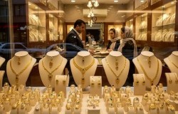 قیمت طلا و سکه امروز پنجشنبه 30 مهر 1405؛ طلای 18 عیار به بیش از 27 میلیون تومان رسید