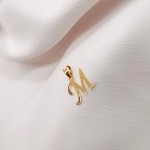 مدال طلا طرح M یکتاخواه (کد 5249)