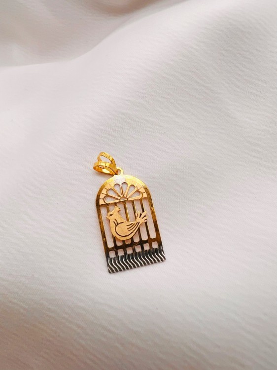 مدال طلا طرح مرغ آمین یکتاخواه (کد 5257)