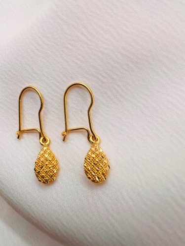 گوشواره طلا طرح بنی یکتاخواه