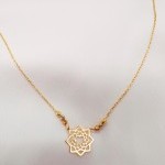 گردنبند طلا گل خاص یکتاخواه (کد 5318)