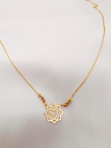 گردنبند طلا گل خاص یکتاخواه (کد 5318)