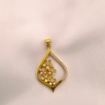 مدال طلا طرح گل یکتاخواه (کد 5339)