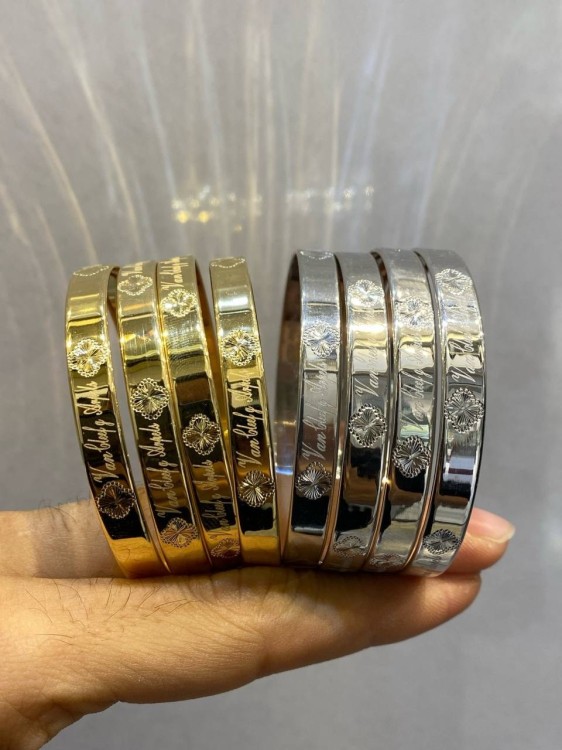 النگو طرح لویز ویتون یکتاخواه (کد 5361)