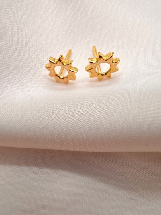 گوشواره طلا ستاره یکتاخواه (کد 5396)