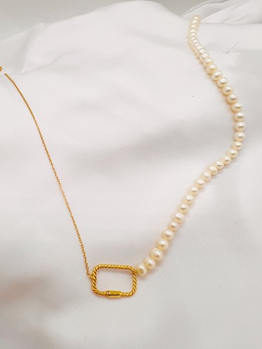 گردنبند طلا مروارید یکتاخواه (کد 5415)
