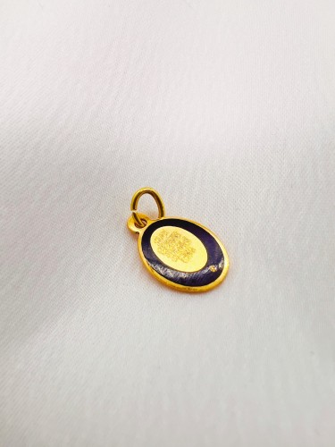 مدال طلا وان یکاد یکتاخواه (کد 5555)